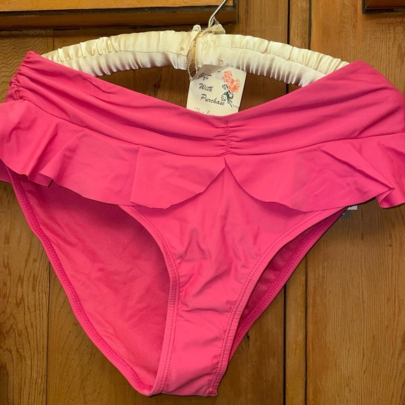 TIME and TRU Women's Button Front-Molded Cup SWIM SUIT -Size L (12-14) -Pink-NWT - Picture 5 of 15